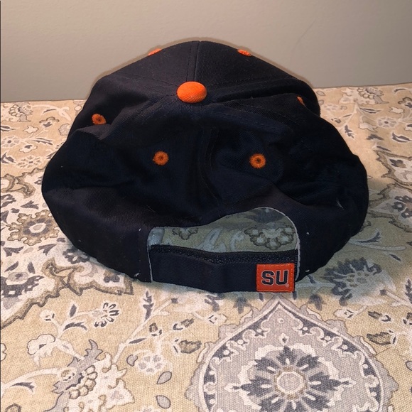 Hat - Picture 2 of 2